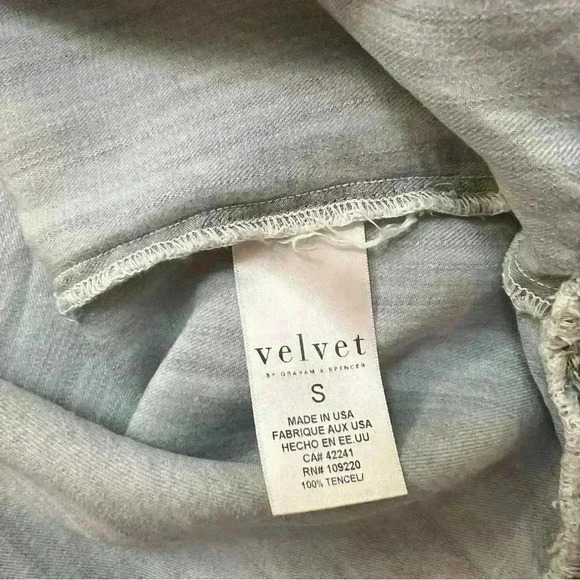 Always Judging x Velvet Short Sleeve Top-Small - Picture 4 of 7